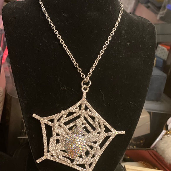 Bling Halloween silver gems Large Spiser Necklace - Picture 3 of 6